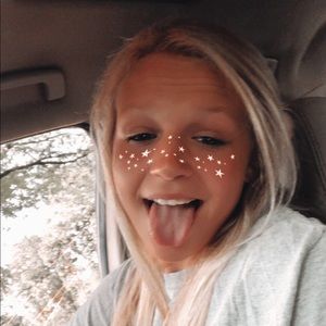 Meet your Posher, Grace